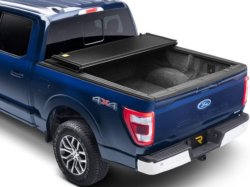 UnderCover TR26030 Triad Hard Folding Tonneau Cover Ford F-150 04-25 6'7"
