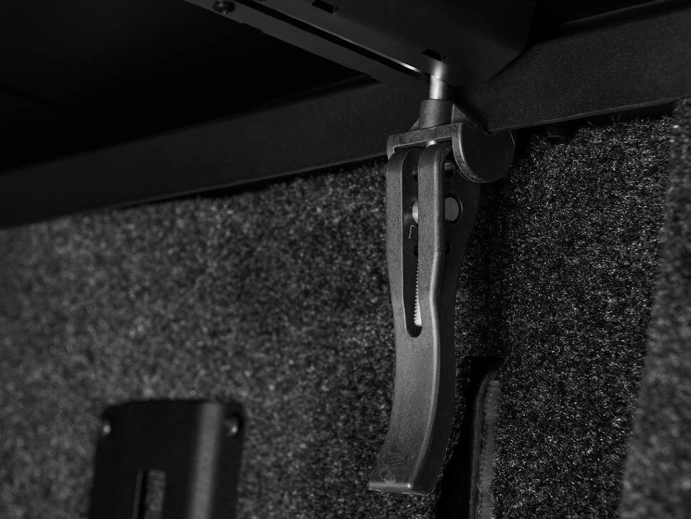 UnderCover TR26030 Triad Hard Folding Tonneau Cover Ford F-150 04-25 6'7"