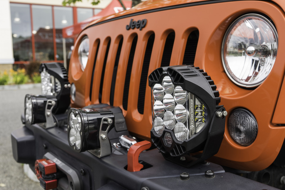 Дополнительная LED фара 8" Дальний свет LP9 Baja Designs 350001