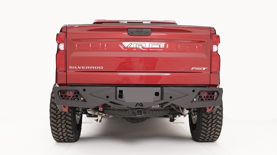Задний бампер Chevrolet Silverado/GMC Sierra 1500 19-26 Vengeance Fab Fours CS19-E4051-1