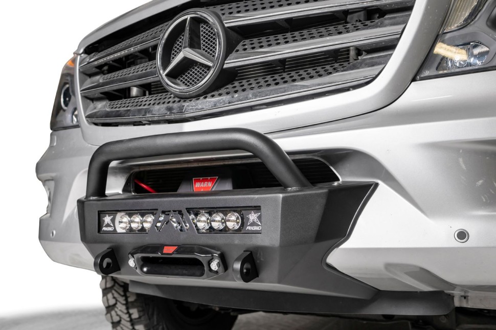 Кріплення для лебідки із захисною дугою Mercedes-Benz Sprinter 17-20 Fab Fours MB17-N4652-1