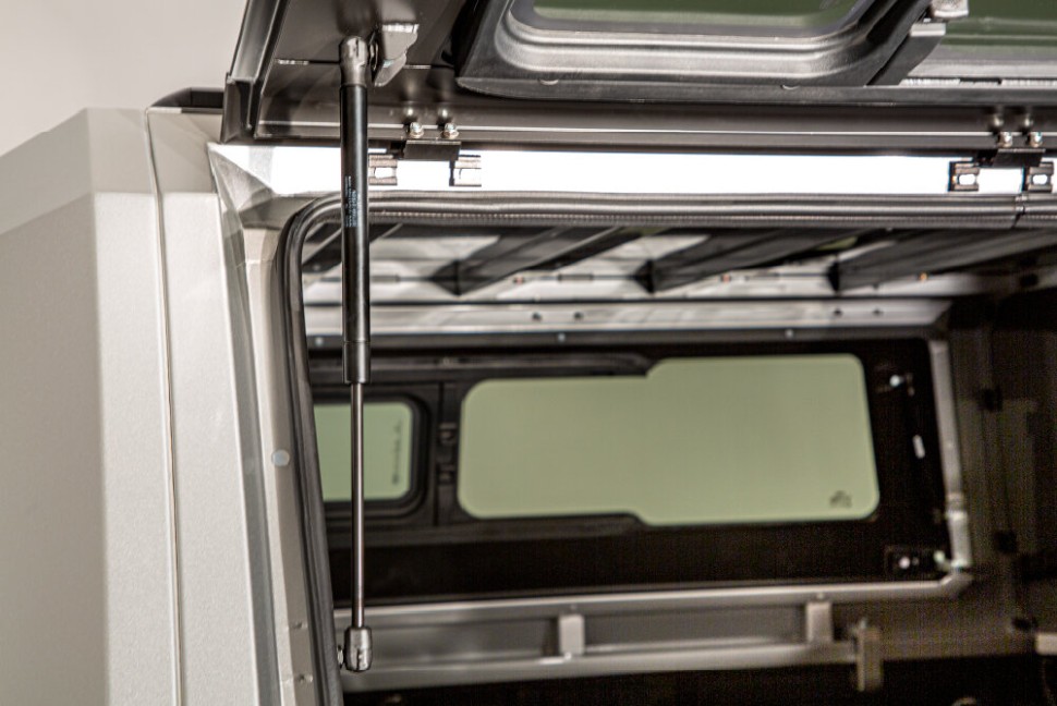 Кунг Chevrolet Silverado/GMC Sierra 1500 5'8" 19-24 SmartCap EVOa Adventure EA0100-MB