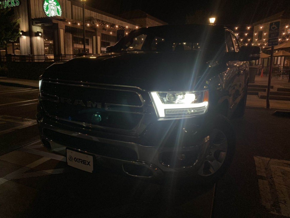 Комплект передних Led фар Dodge Ram 1500 19-24 LUXX-Series AlphaRex 880545