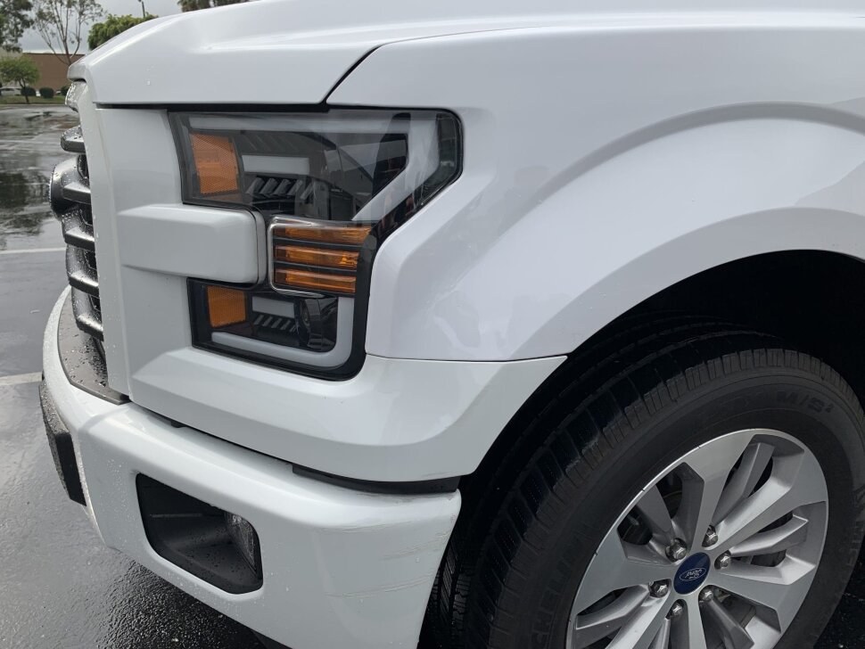 Комплект передніх галогенних фар Ford F-150 15-17 PRO-Series AlphaRex 880158