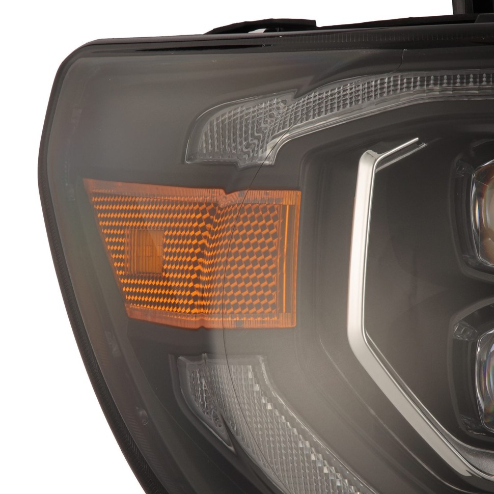 Комплект передних Led фар Toyota Tundra/Sequoia 07-17 NOVA-Series AlphaRex 880818