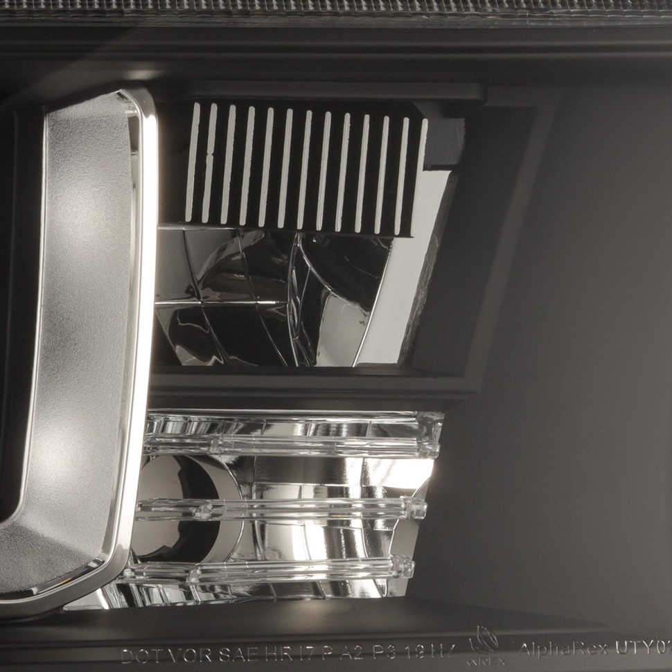 Комплект передних Led фар Toyota Tundra/Sequoia 07-17 NOVA-Series AlphaRex 880818