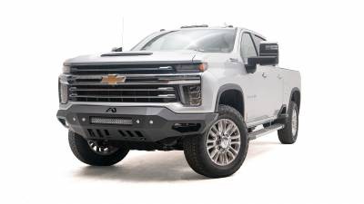Передний бампер Black Steel Elite Chevrolet Silverado 2500/3500 15-19 Fab Fours CH14-Q3061-1