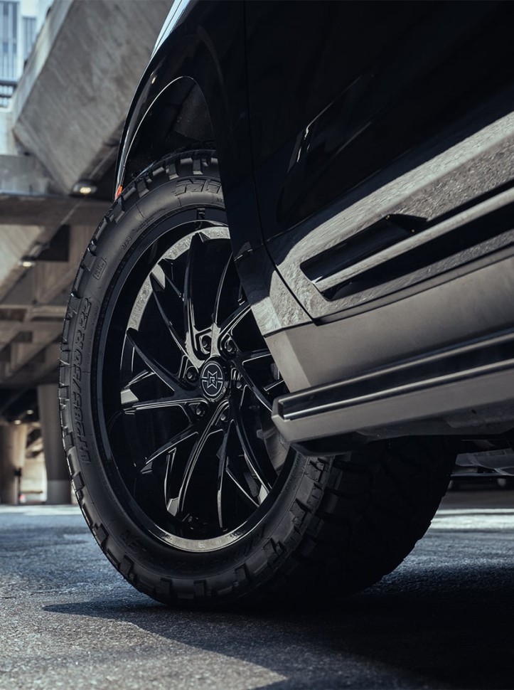 Raised Wheels MR80129060512 801 Wheel Gloss Black Milled 20x9 Offset +12