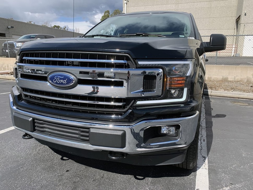 Комплект передніх галогенних фар Ford F-150 18-20 PRO-Series AlphaRex 880186