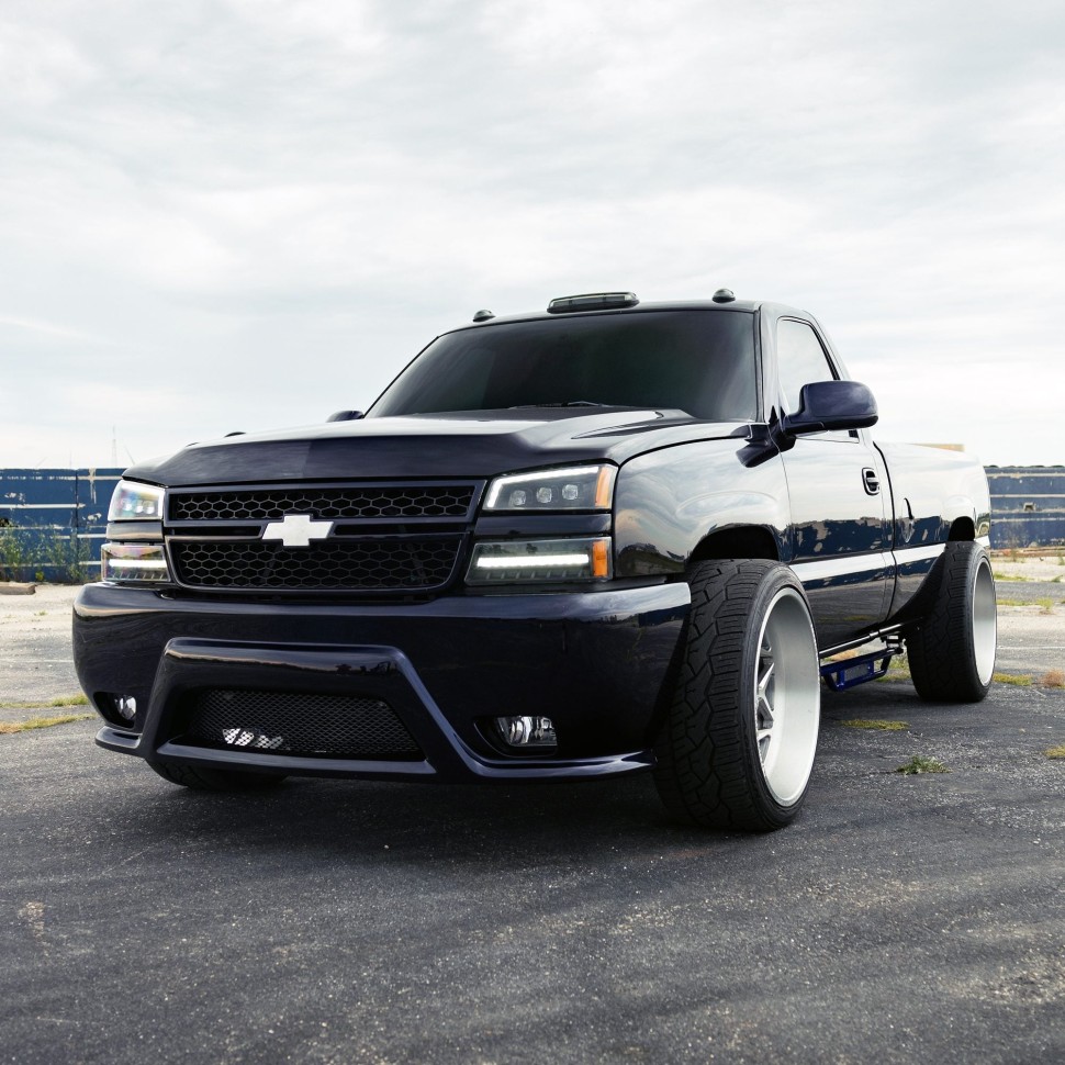 Комплект передних Led фар Chevrolet Silverado 1500/2500/3500 03-06 NOVA-Series AlphaRex 880255