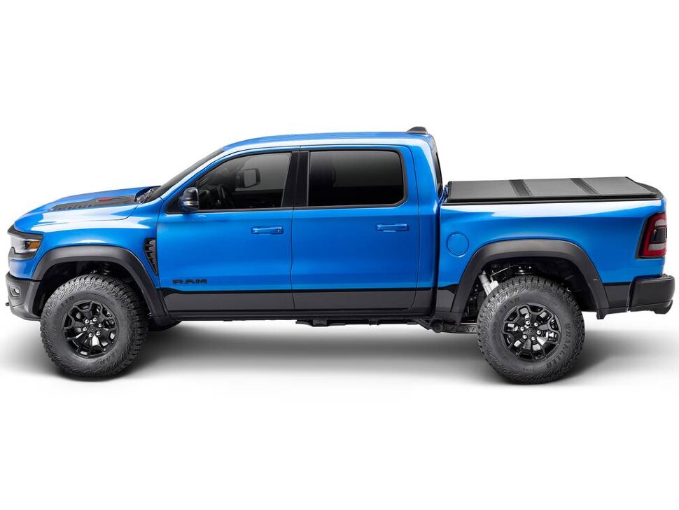 Крышка багажника складная Dodge Ram 1500/2500/3500 09-25 6'4" Solid Fold ALX Extang 88430