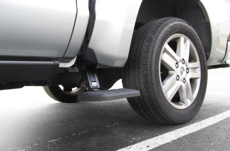 Висувна бокова підніжка Toyota Tundra 07-21 BedStep2 AMP Research 75405-01A