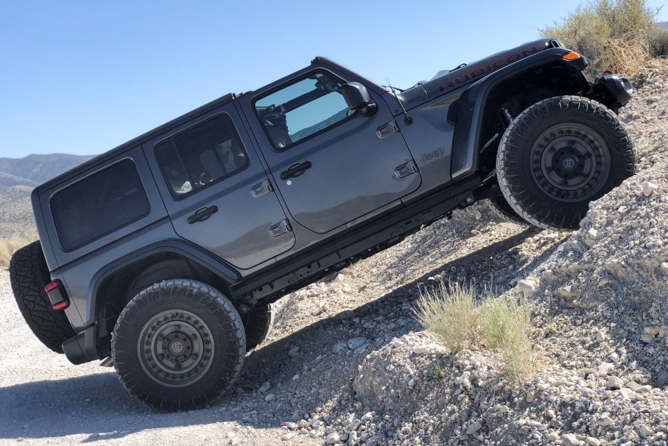 Колесный диск Black Rhino Armory Desert Sand 20x12 ET-44 2012ARY-40035D78