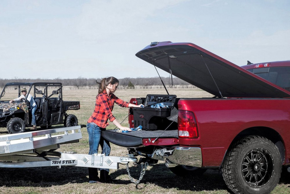 Ящик У Кузов Пікапа Toyota Tacoma 05-22 UnderCover SwingCase SC401D Сторона водія