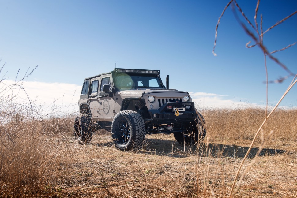 Колесный диск Black Rhino Sierra Gloss Black W/Milled Spokes 20x10 ET-12 2010SRA-26140B12