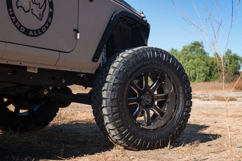 Колесный диск Black Rhino Sierra Gloss Black W/Milled Spokes 20x10 ET-12 2010SRA-26140B12