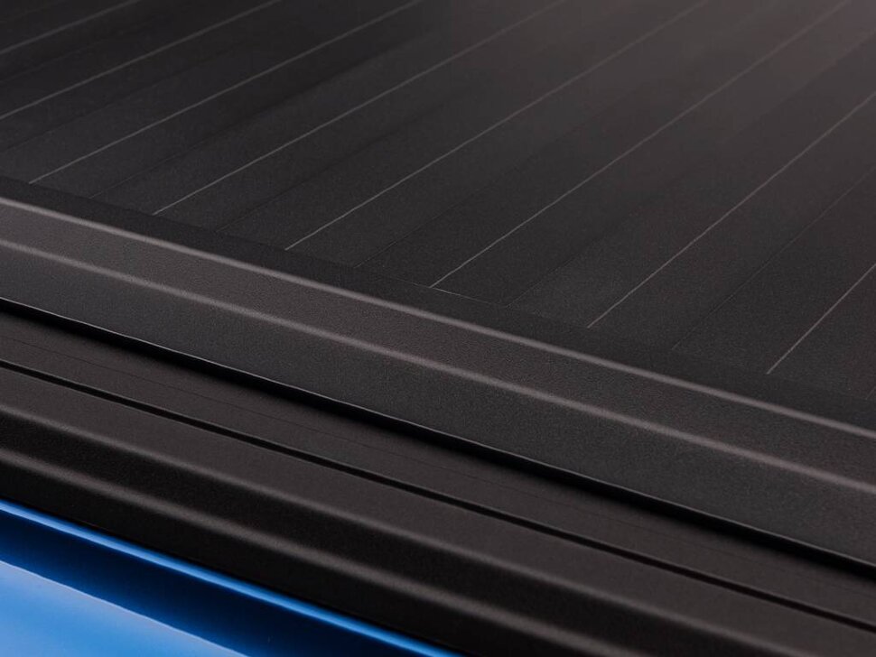 Retrax 30454 IX Manual Retractable Tonneau Cover Chevrolet Colorado/GMC Canyon 15-22 5'2"