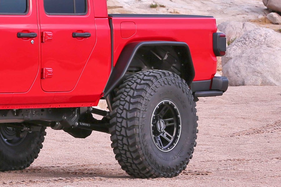 Задні трубчасті розширювачі колісних арок Jeep Gladiator JT 20-26 Fabtech FTS24248
