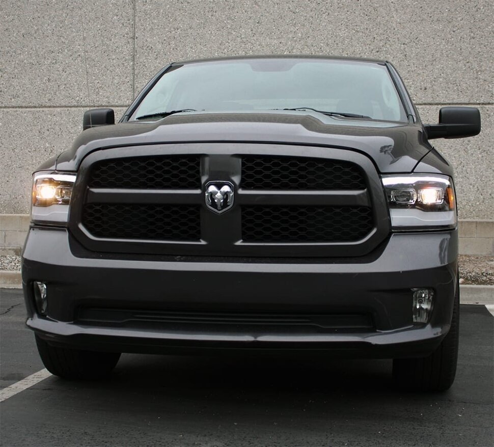 Комплект передніх галогенних фар Dodge Ram 1500/2500/3500/4500/5500 09-18 PRO-Series AlphaRex 880597