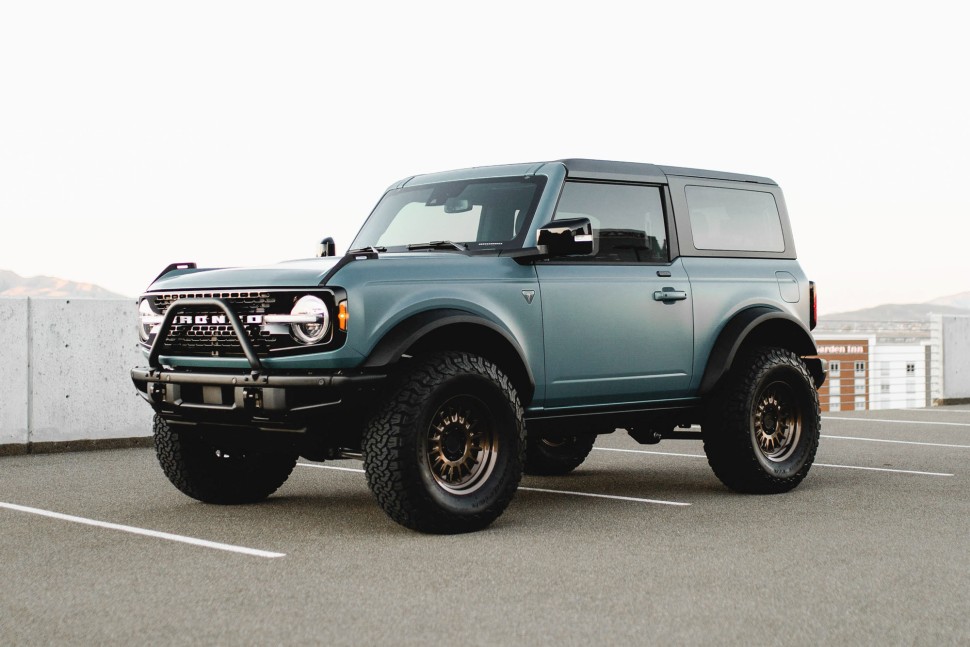 Колесный диск Black Rhino Aliso Gloss Silver W/Mirror Cut Face & Lip 17x8.5 ET-10 1785ALS-06140S06