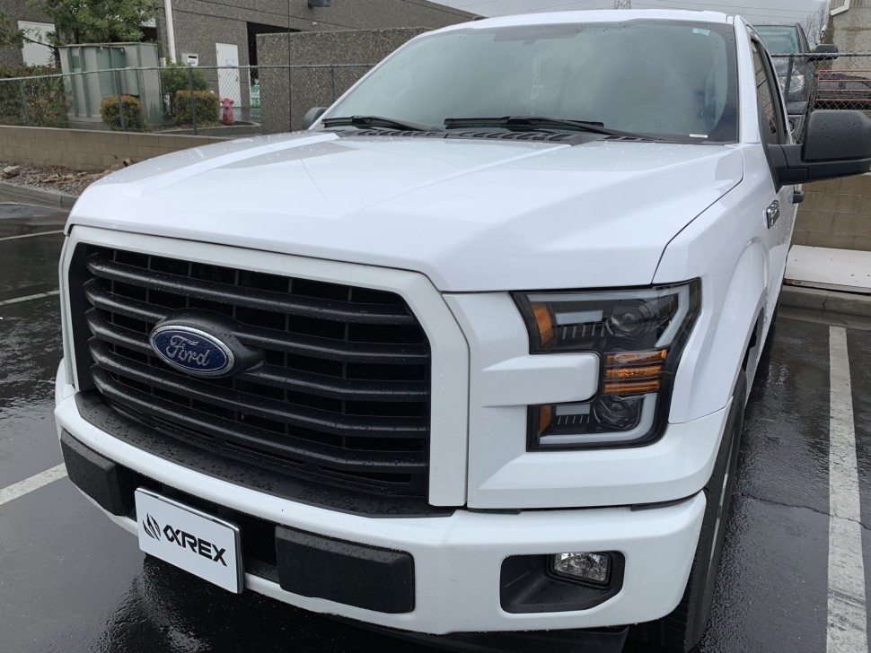 Комплект передних Led фар Ford F-150 15-17 LUXX-Series AlphaRex 880168
