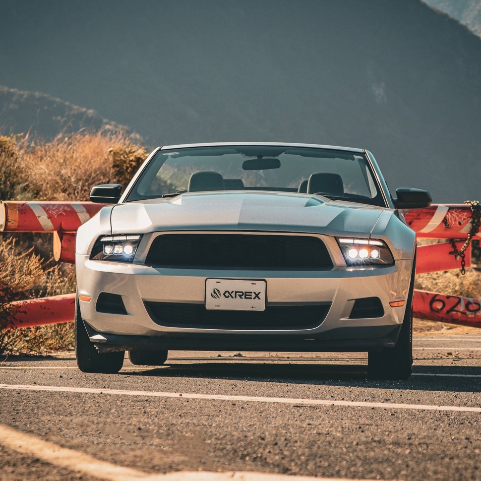Комплект передних Led фар Ford Mustang 13-14 NOVA-Series AlphaRex 880487