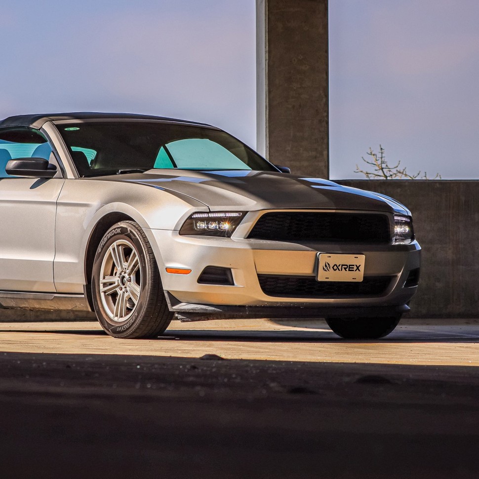 Комплект передних Led фар Ford Mustang 13-14 NOVA-Series AlphaRex 880487
