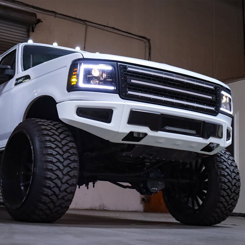 Комплект передних галогеновых фар Ford F-150/F-250/F-350/Bronco 92-96 PRO-Series AlphaRex 880265