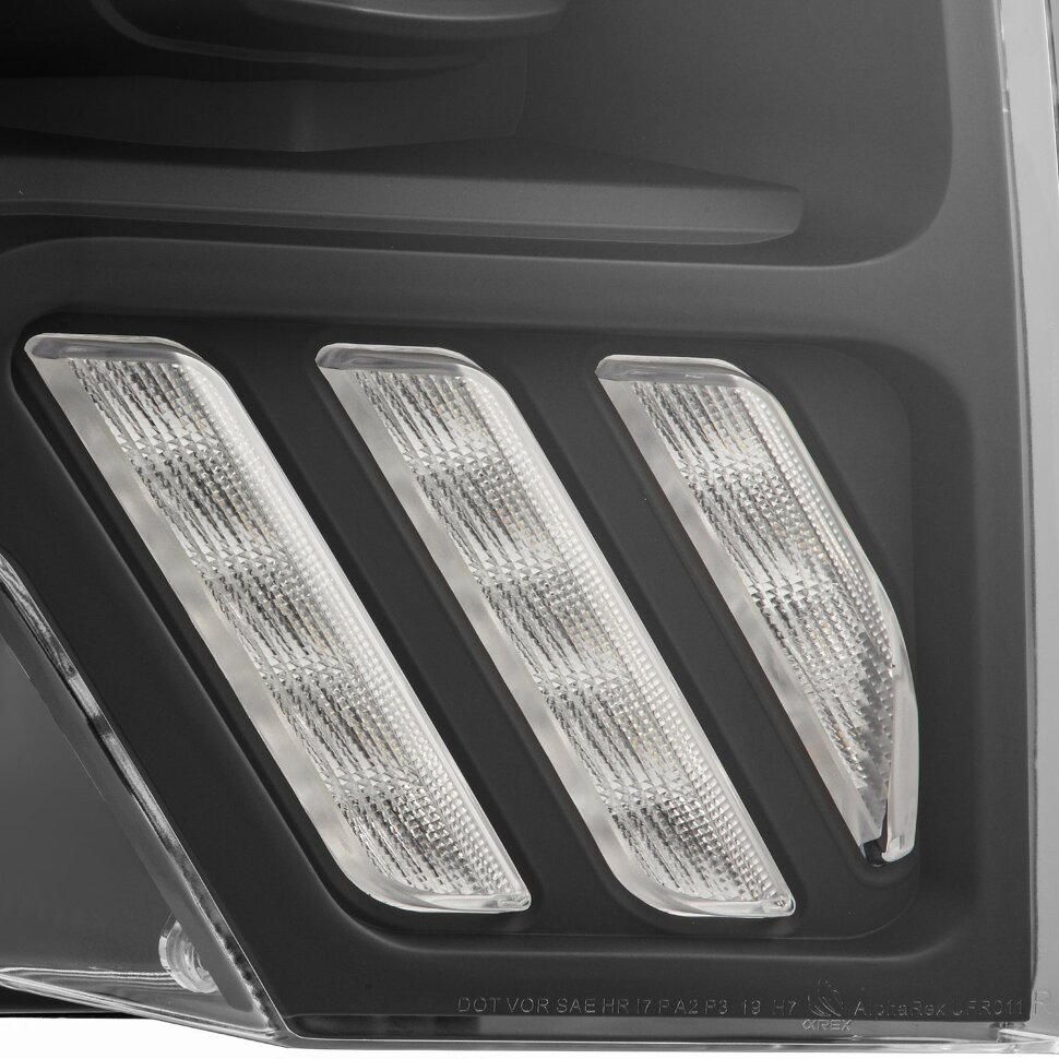 Комплект передніх галогенних фар Ford F-150 09-14 PRO-Series AlphaRex 880481