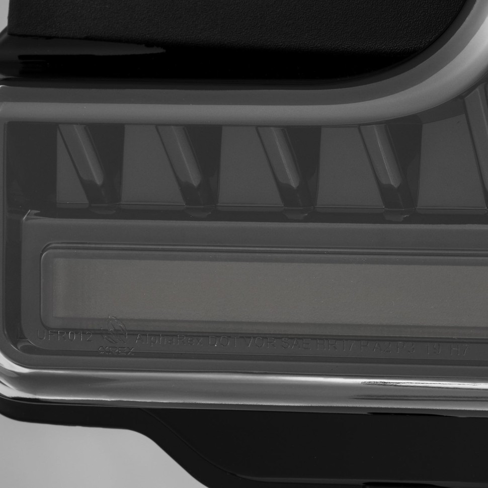 Комплект передних Led фар Ford F-250/F-350/F-450/F-550 17-19 NOVA-Series AlphaRex 880324