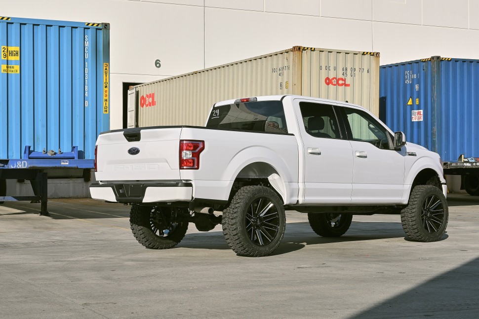 Колісний диск Moto Metal Kraken Gloss Black Milled 20x10 ET-18 MO99821080318N