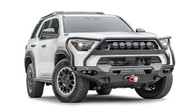 Передній бампер із захисною дугою Toyota 4Runner 25-26 Matrix Fab Fours T425-X6850-1