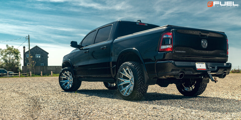 Fuel Off Road FC402MX24126344N Catalyst Wheel Matte Black W/Gloss Black Lip 24x12 -44