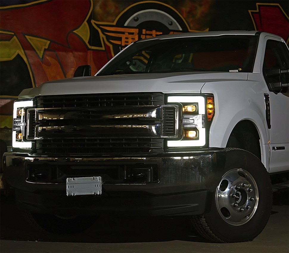 Комплект передних галогеновых фар Ford F-250/F-350/F-450/F-550 17-19 PRO-Series AlphaRex 880107