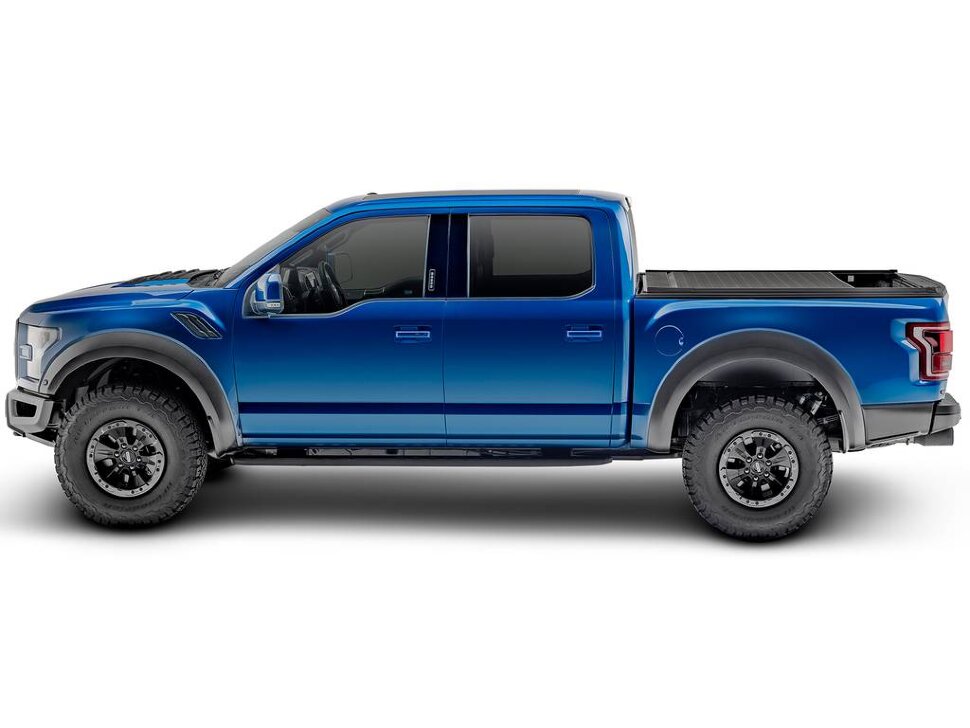 Retrax 30752 IX Manual Retractable Tonneau Cover Nissan Titan XD/Titan 16-24 6'7"