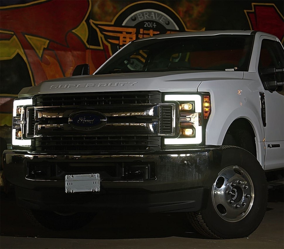 Комплект передних галогеновых фар Ford F-250/F-350/F-450/F-550 17-19 PRO-Series AlphaRex 880108