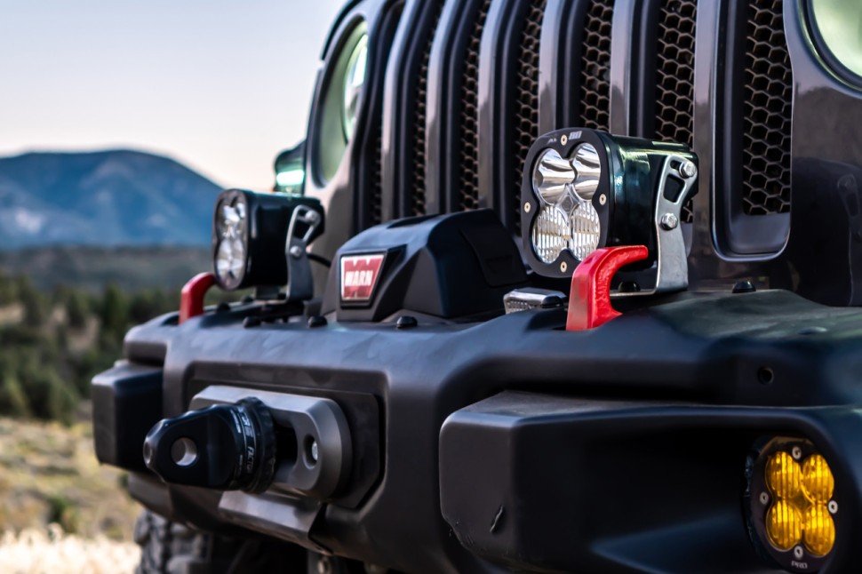 Комплект дополнительных LED фар на бампер Driving/Combo Jeep Wrangler JL/Gladiator JT 18-25 XL 80 Baja Designs 447669UP