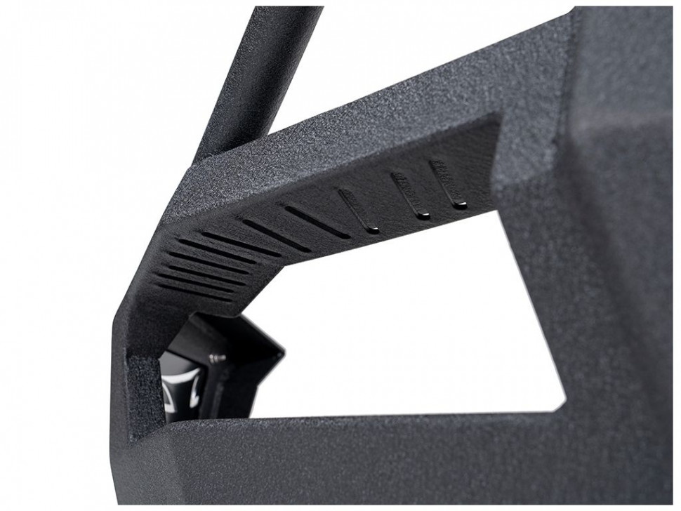 Передній бампер Iron Cross Hardline Pre-Runner Chevrolet Silverado 1500 19-20 (62-515-19)