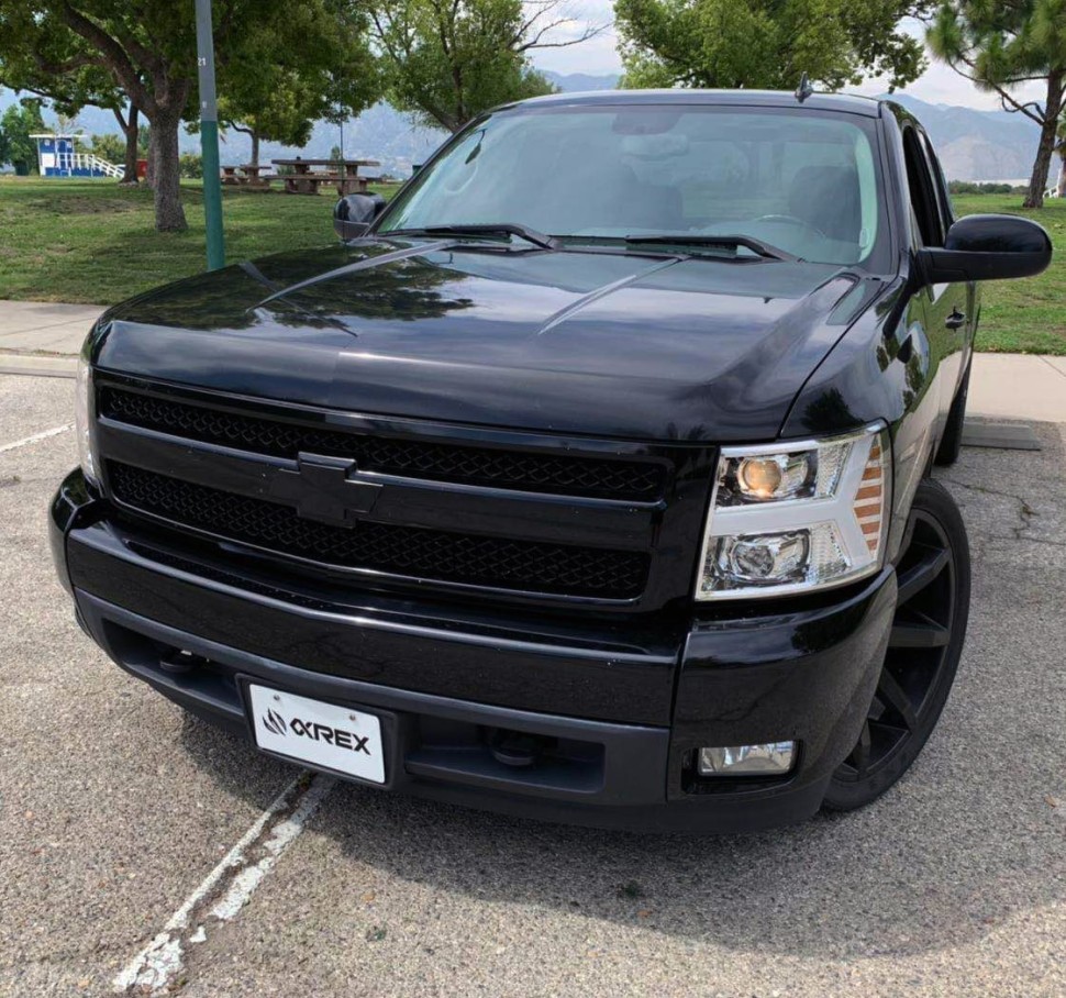 Комплект передних галогеновых фар Chevrolet Silverado 1500/2500/3500 07-14 PRO-Series AlphaRex 880204