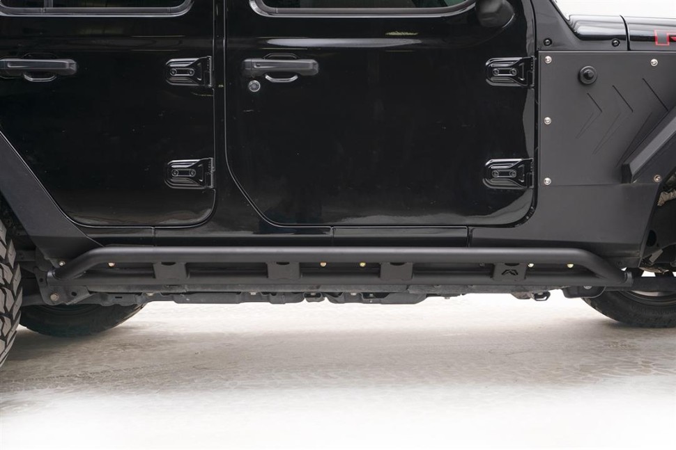 Пороги Rock Sliders Jeep Wrangler JL 18-26 4 Door Fab Fours JL18-G1750-1