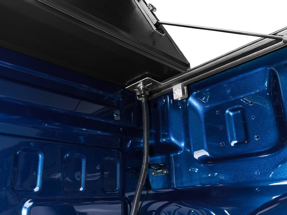 BAK 1126204 Fibermax Hard Folding Tonneau Cover Dodge Ram 1500/2500/3500 02-25 8'