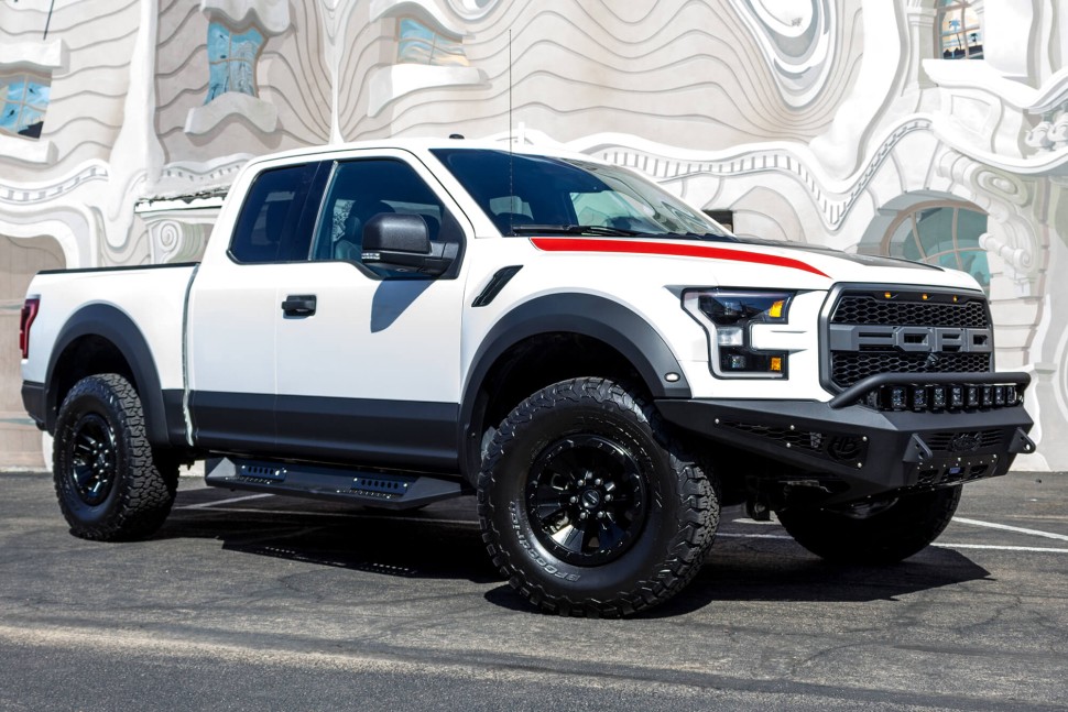 Передний бампер Ford F-150 Raptor 17-20 Addictive Desert Designs F117432860103