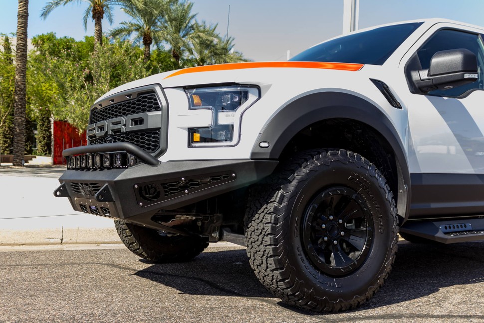 Передний бампер Ford F-150 Raptor 17-20 Addictive Desert Designs F117432860103