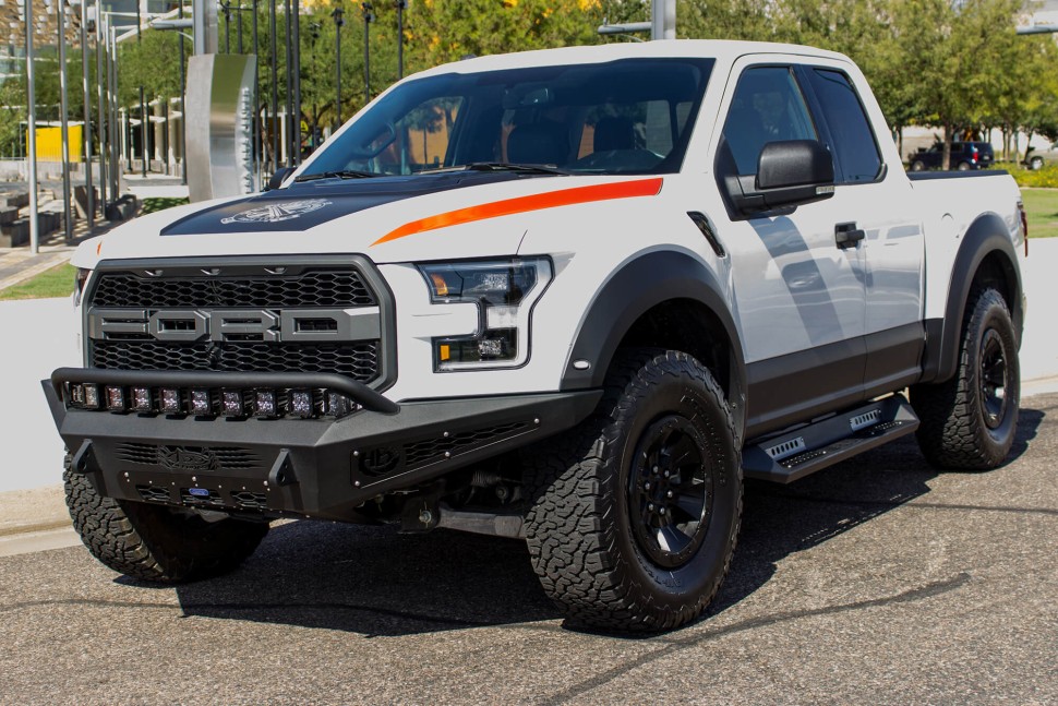 Передний бампер Ford F-150 Raptor 17-20 Addictive Desert Designs F117432860103