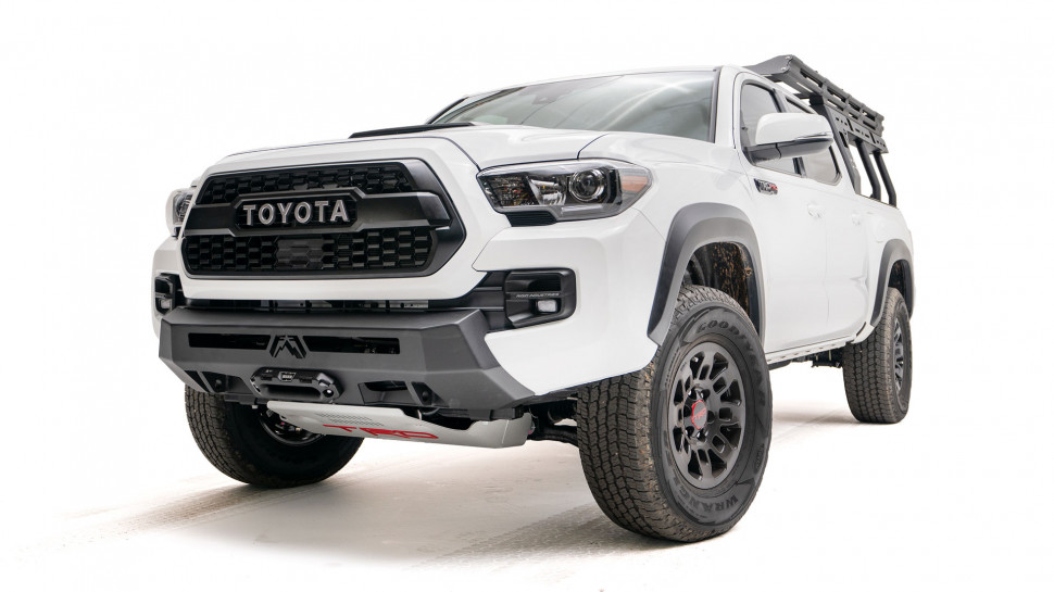 Прихований майданчик для лебідки Toyota Tacoma 16-22 Fab Fours TT16-N3651-1