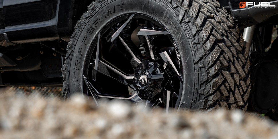 Fuel Off Road D75324201847 Reaction Wheel Gloss Black Milled 24x12 -44