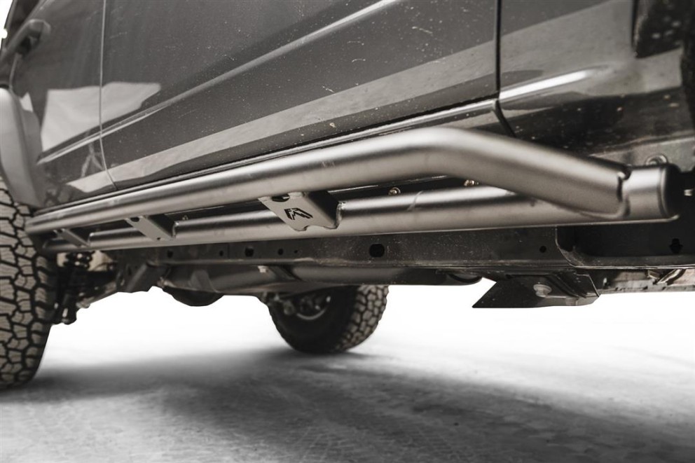 Fab Fours FB21-G5251-1 Rock Sliders Steps Ford Bronco 21-26 4 Door