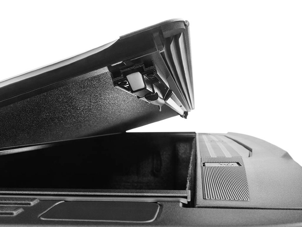 Кришка багажника складана Ford F-150 21-25 5'7" MX4 BAK 448339