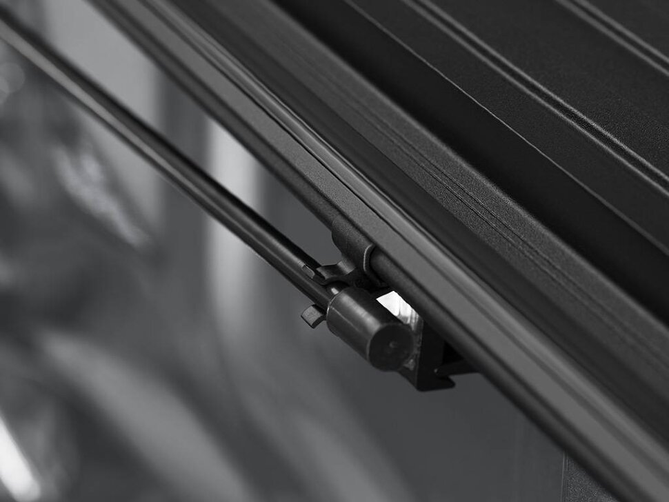 Кришка багажника складана Ford F-150 21-25 5'7" MX4 BAK 448339