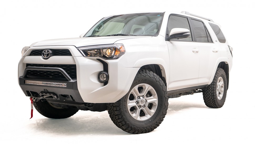 Скрытая площадка для лебедки Toyota 4Runner 14-21 Fab Fours T4R-N4551-1